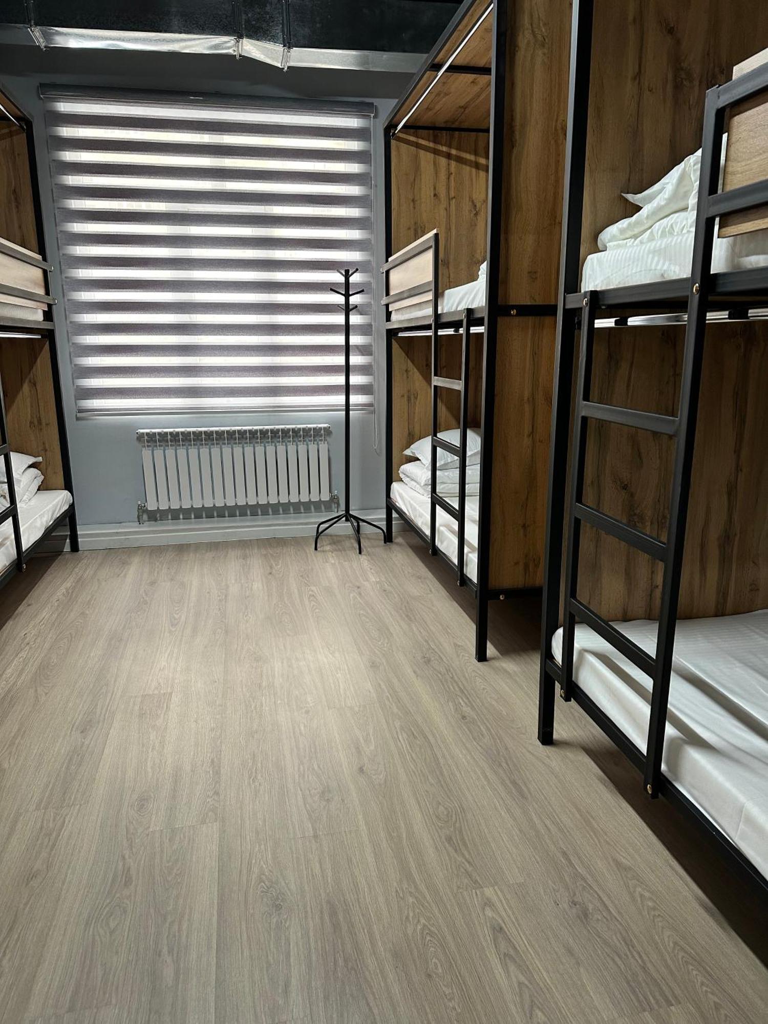 Hostel O2 Almaty Ngoại thất bức ảnh